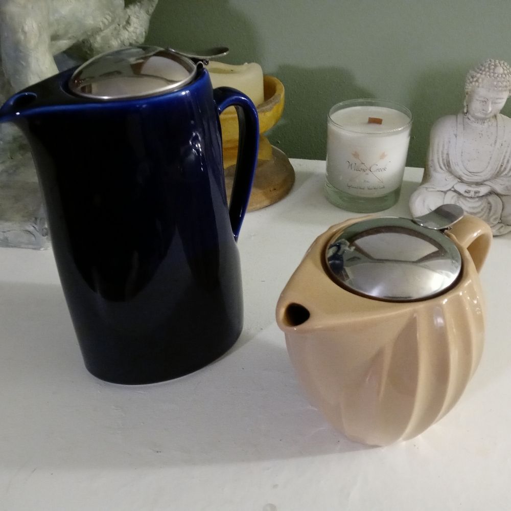 Set of Two Bee House Teapots
